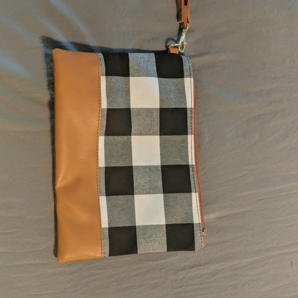 Wristlet